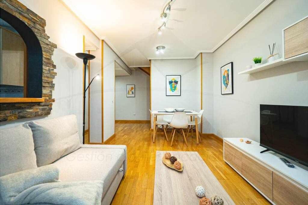 Villa Esgaya Хіхон Екстер'єр фото